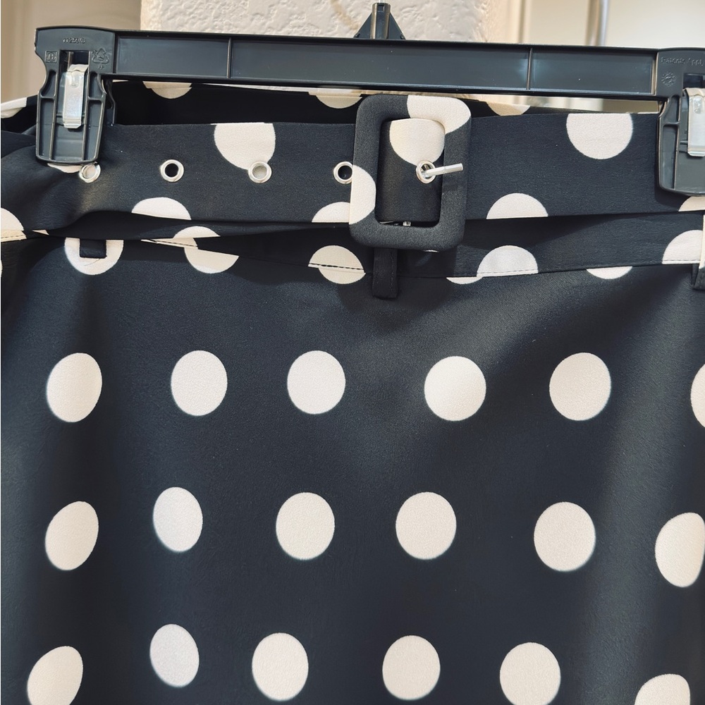 Black & White Polka Dot Maxi Skirt with Belt NWOT